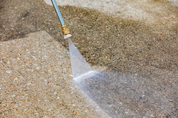 Best Gas Station Cleaning  in Ives Estates, FL